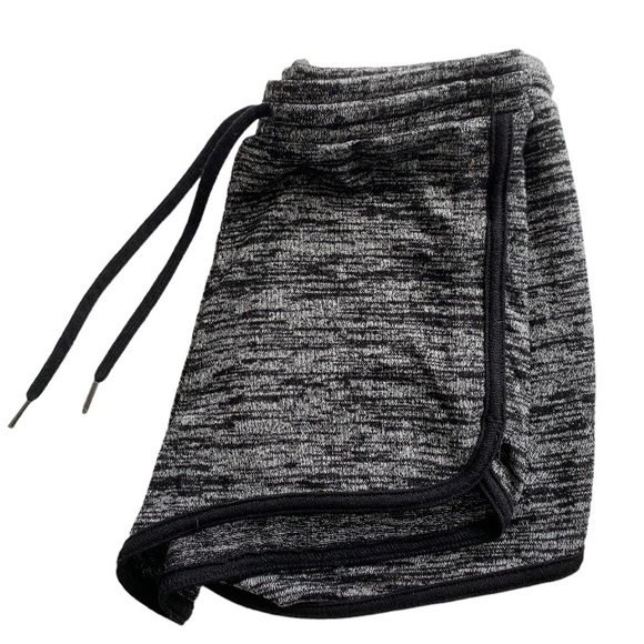 Wilfred Free Lounge Shorts - Picture 2 of 3